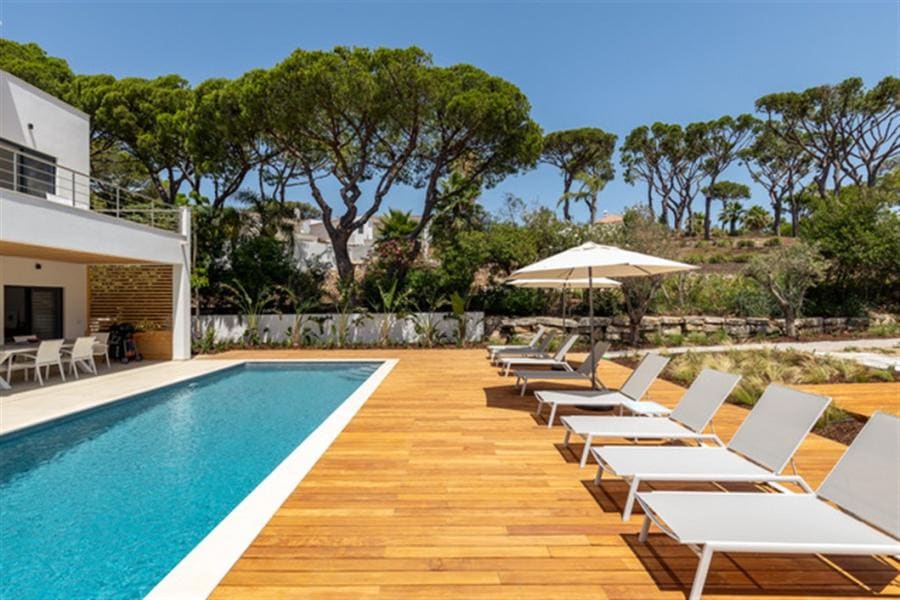 Luxury-4-Bed-Villa-in-Portugal-Villa-Gooch-3 Luxury-4-Bed-Villa-in-Portugal-Villa-Gooch-3
