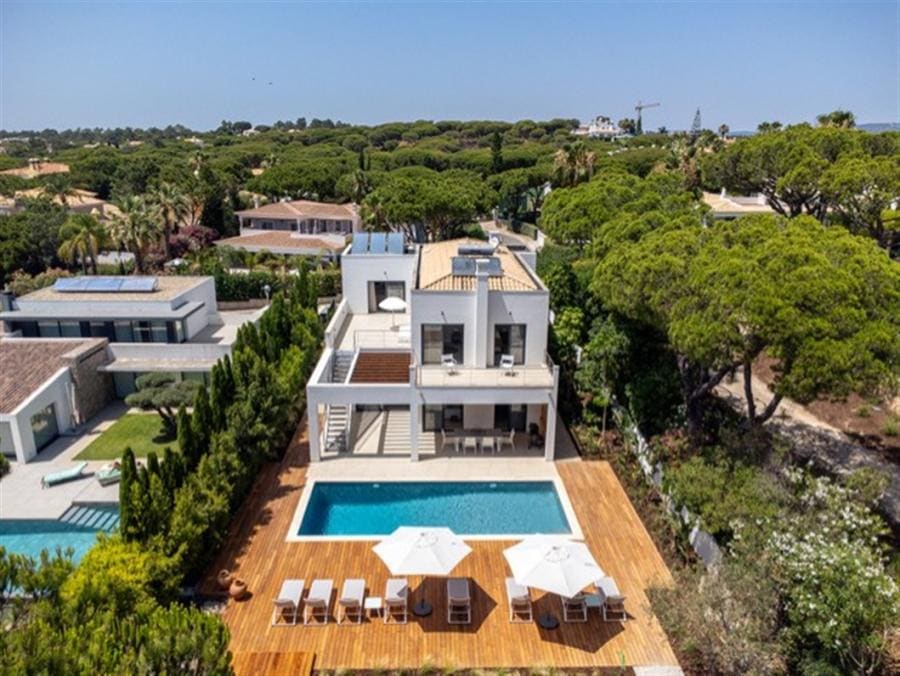 Luxury-4-Bed-Villa-in-Portugal-Villa-Gooch-4 Luxury-4-Bed-Villa-in-Portugal-Villa-Gooch-4