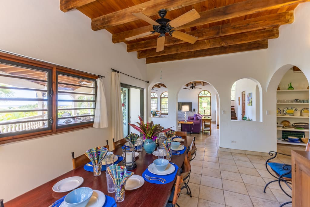 Luxury-4-Bedroom-Villa-Virgin-gorda-Villa-BellaMare-Dining-Room
