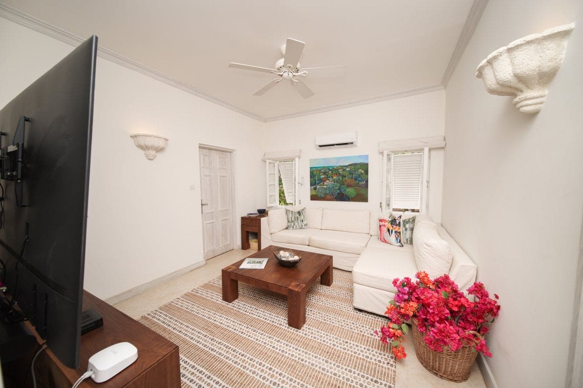 Luxury-4-Bedroom-Villa-in-Barbados-Villa-Rosa-1