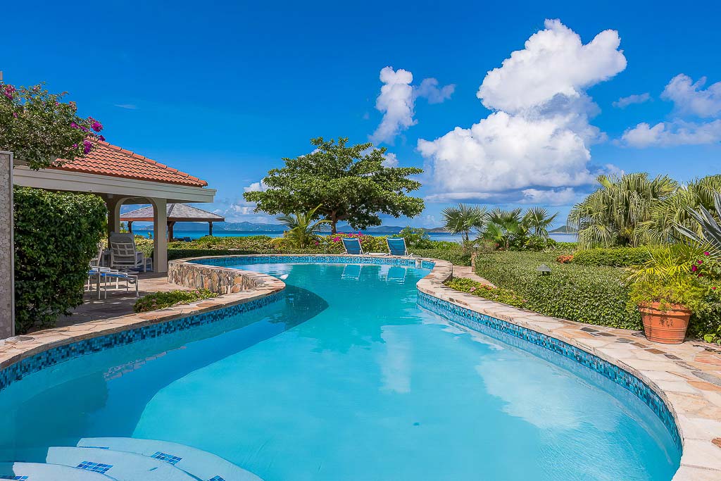 Luxury-5-Bedroom-Villa-Virgin-gorda-Villa-Beach-Comber-Villa-pool2