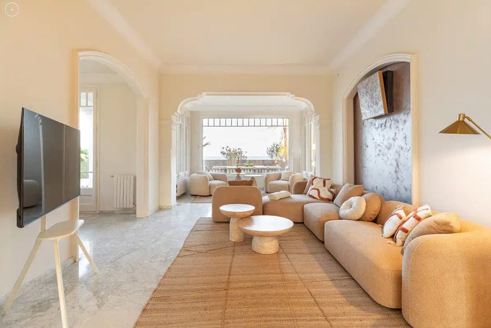 Luxury-6-Bed-Villa-in-Barcelona-Villa-Rad-3