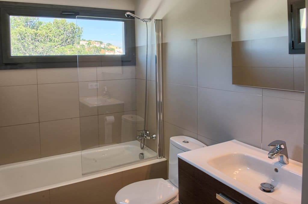 Luxury-6-Bed-Villa-in-Spain-Villa-Wilson-1 Luxury-6-Bed-Villa-in-Spain-Villa-Wilson-1