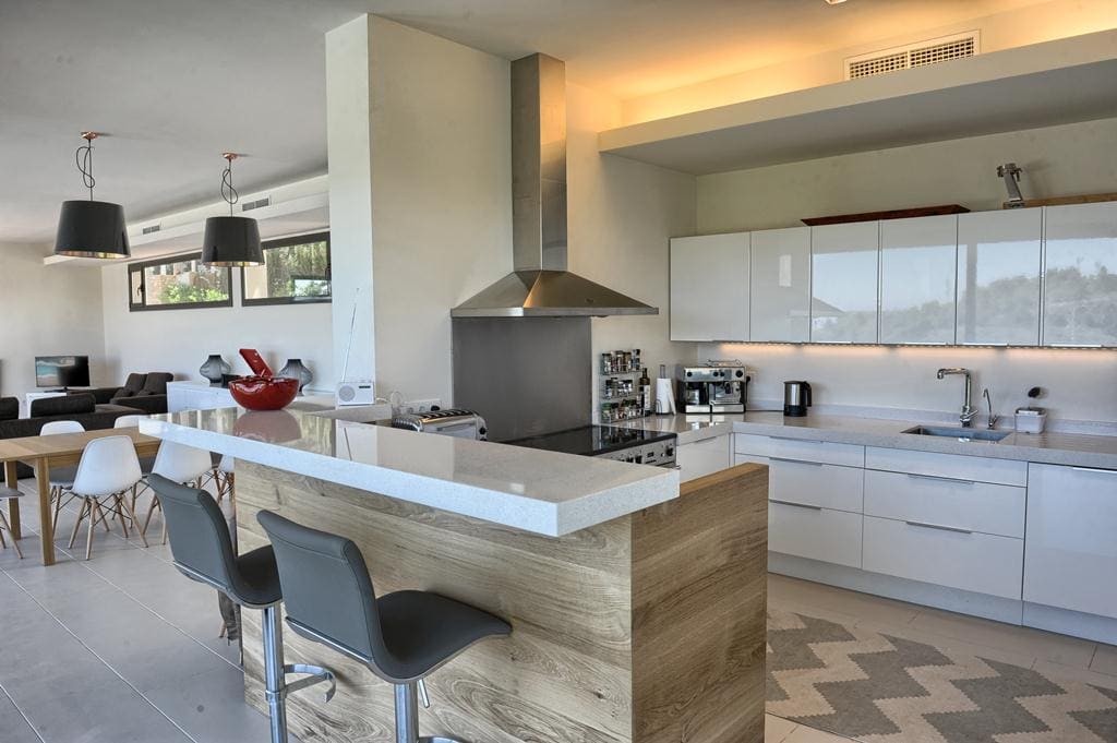 Luxury-6-Bed-Villa-in-Spain-Villa-Wilson-7 Luxury-6-Bed-Villa-in-Spain-Villa-Wilson-7