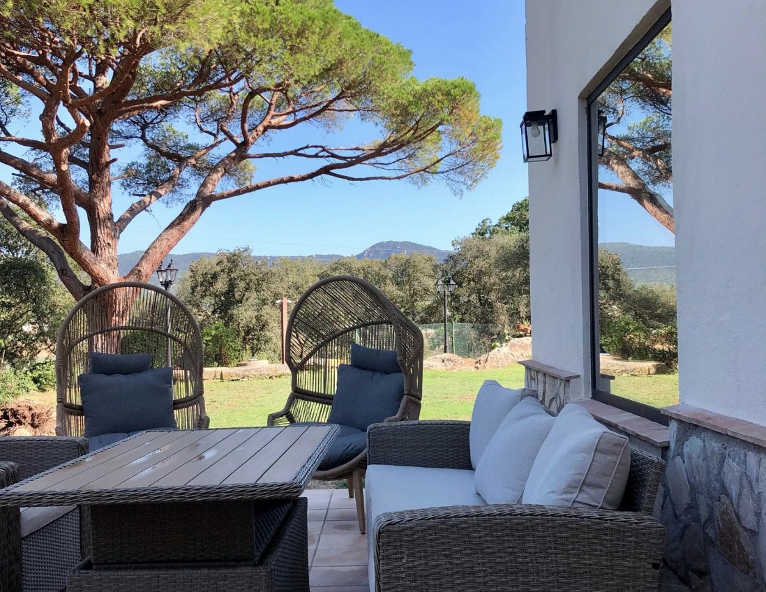 Luxury-Villa-Living-Mas-Gimbernat-Spain-3