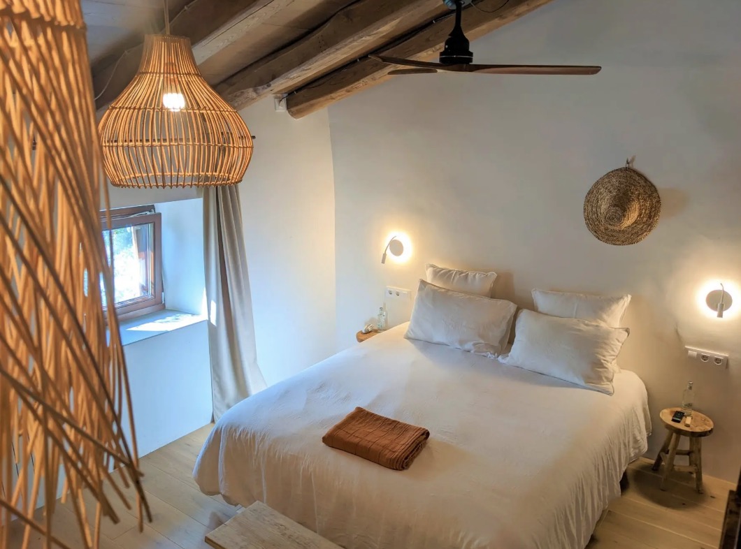 Luxury-Villa-Living-Mas-Oms-Spain-7 Luxury-Villa-Living-Mas-Oms-Spain-7