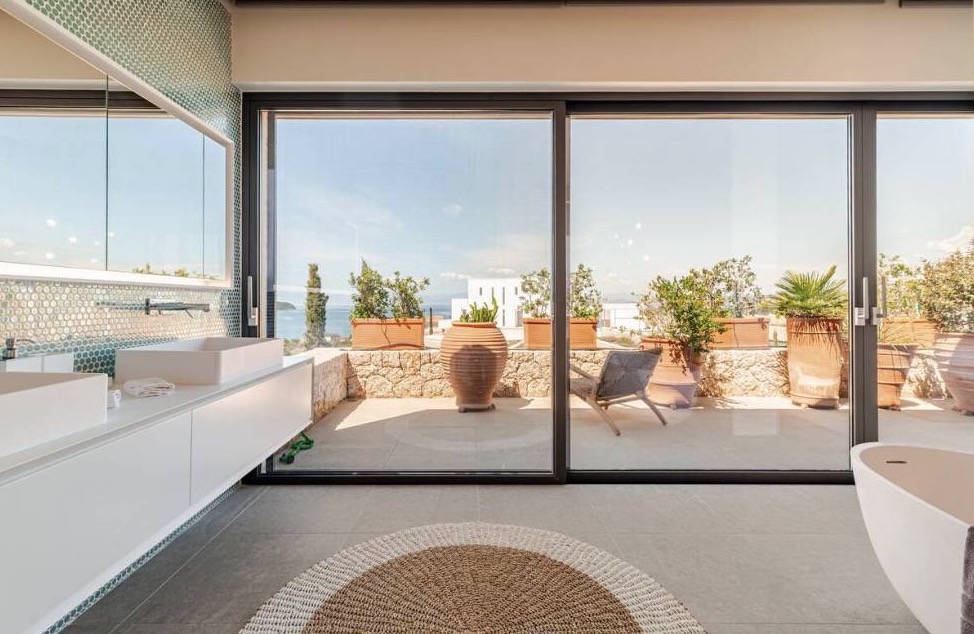 Luxury-Villa-Living-Villa-Alchaca-Porto-Heli-Greece-4