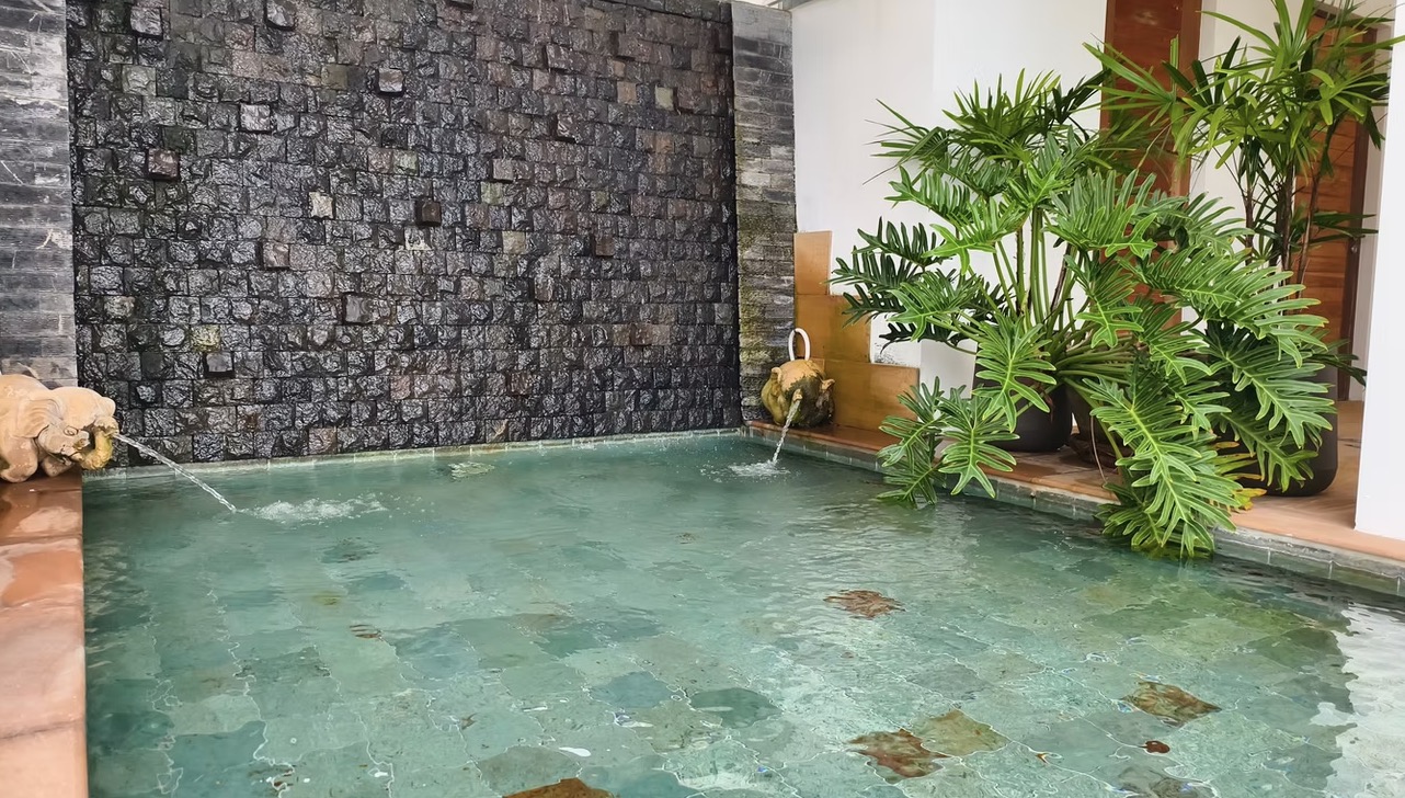 Luxury-Villa-Living-Villa-Chawan-Phuket-Thailand-2 Luxury-Villa-Living-Villa-Chawan-Phuket-Thailand-2