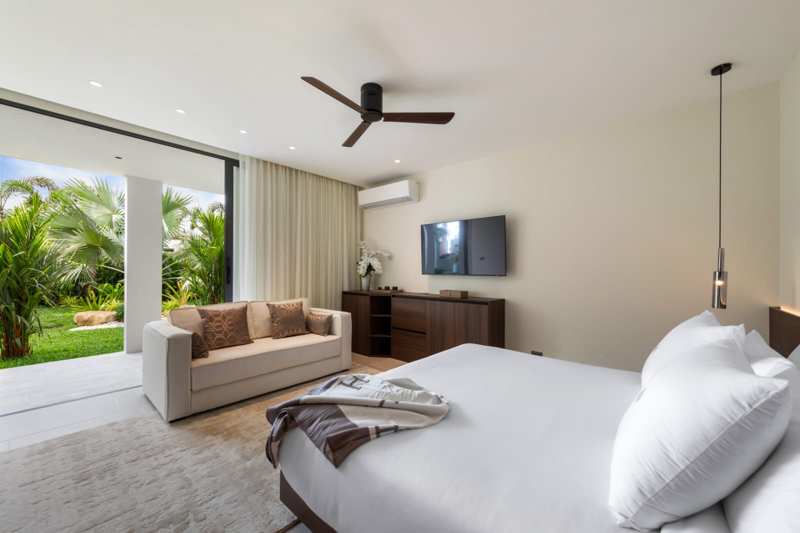 Luxury-Villa-Living-Villa-Kanok-Krabi-Thailand-19