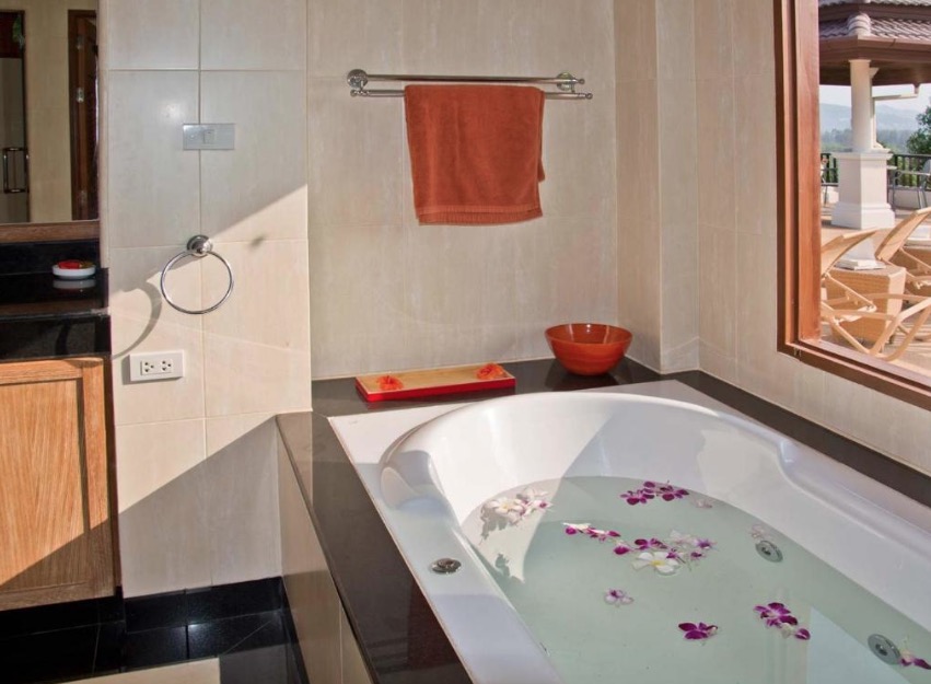 Luxury-Villa-Living-Villa-Sonthi-Phuket-Thailand-7