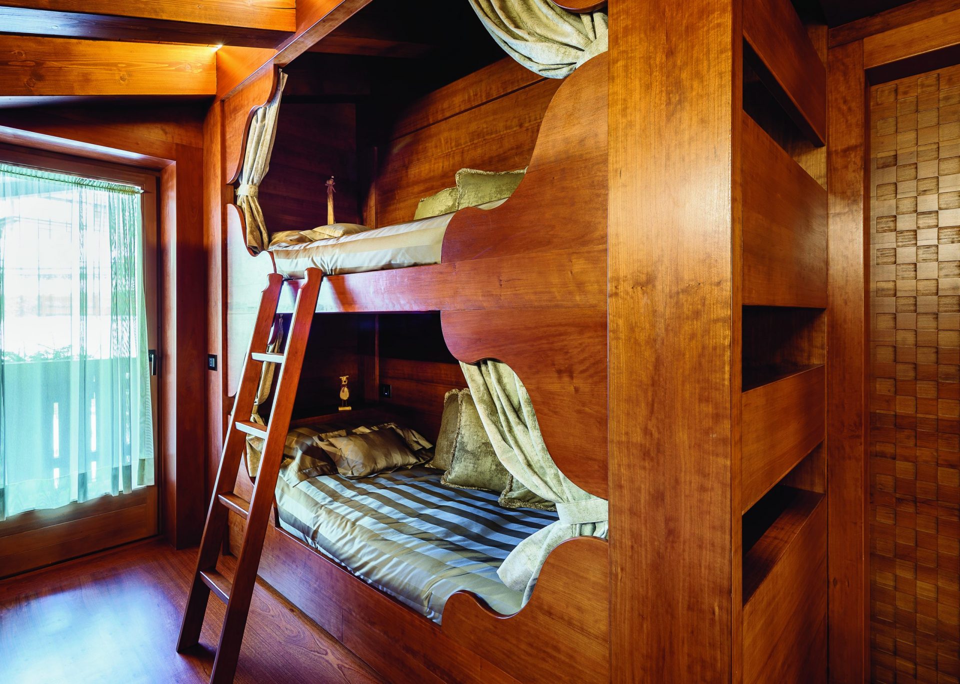 Luxury_Villa_Living_Chalet_Dolomites_Cortina_d’Ampezzo_Italy16