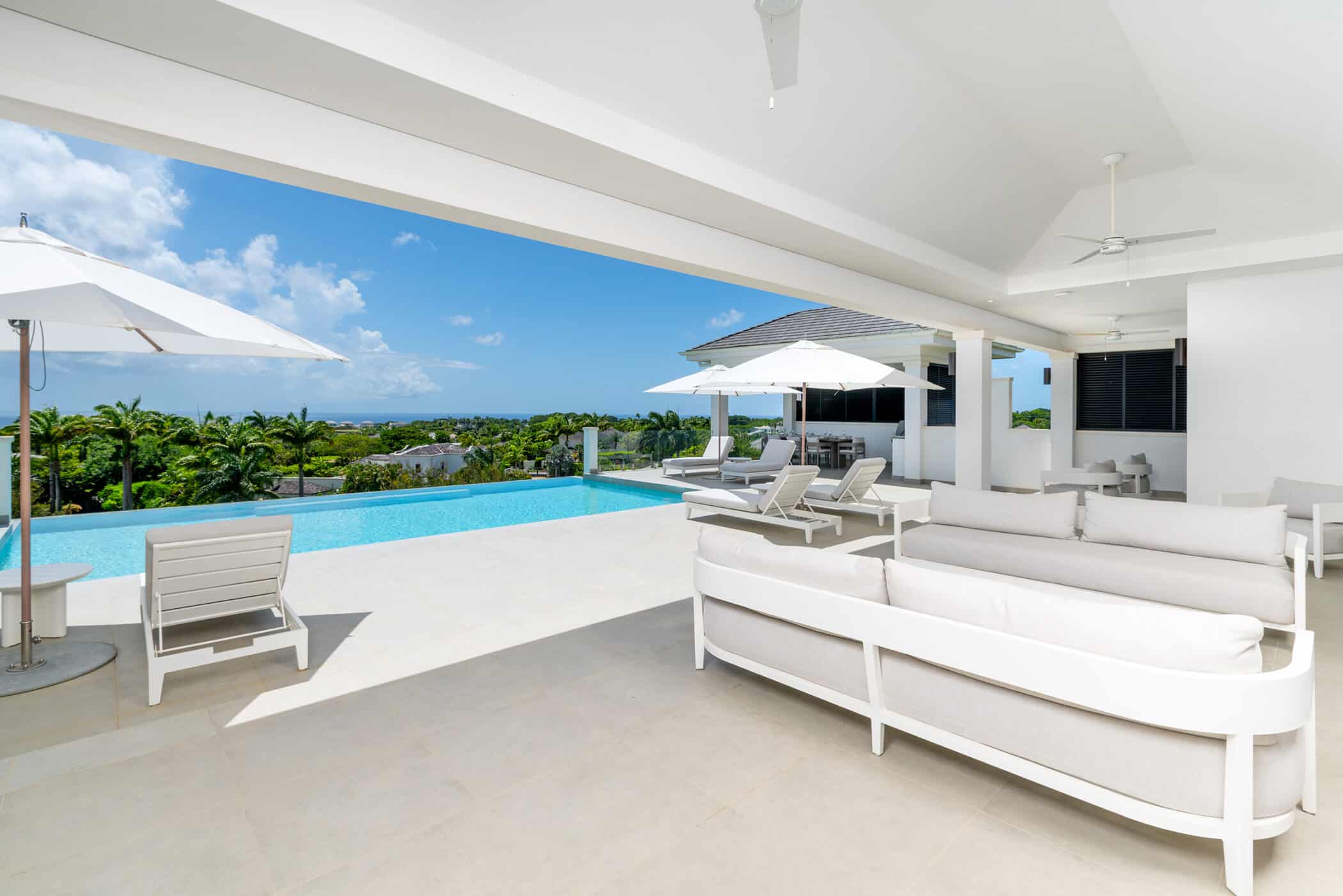 Luxury_Villa_Living_The_Fairways_Barbados29