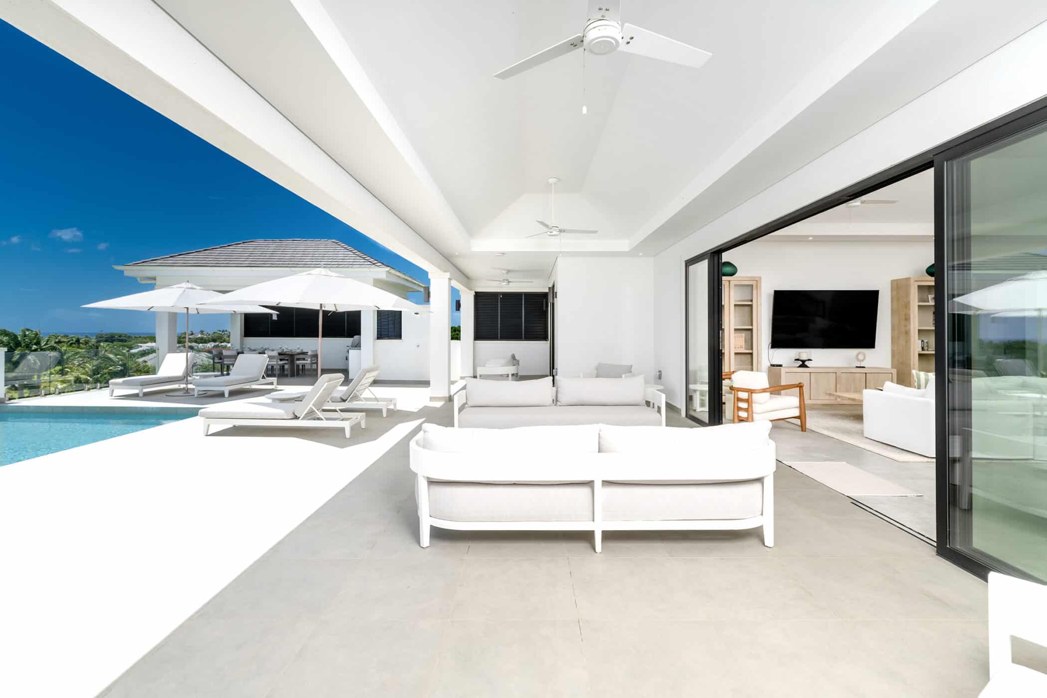 Luxury_Villa_Living_The_Fairways_Barbados30