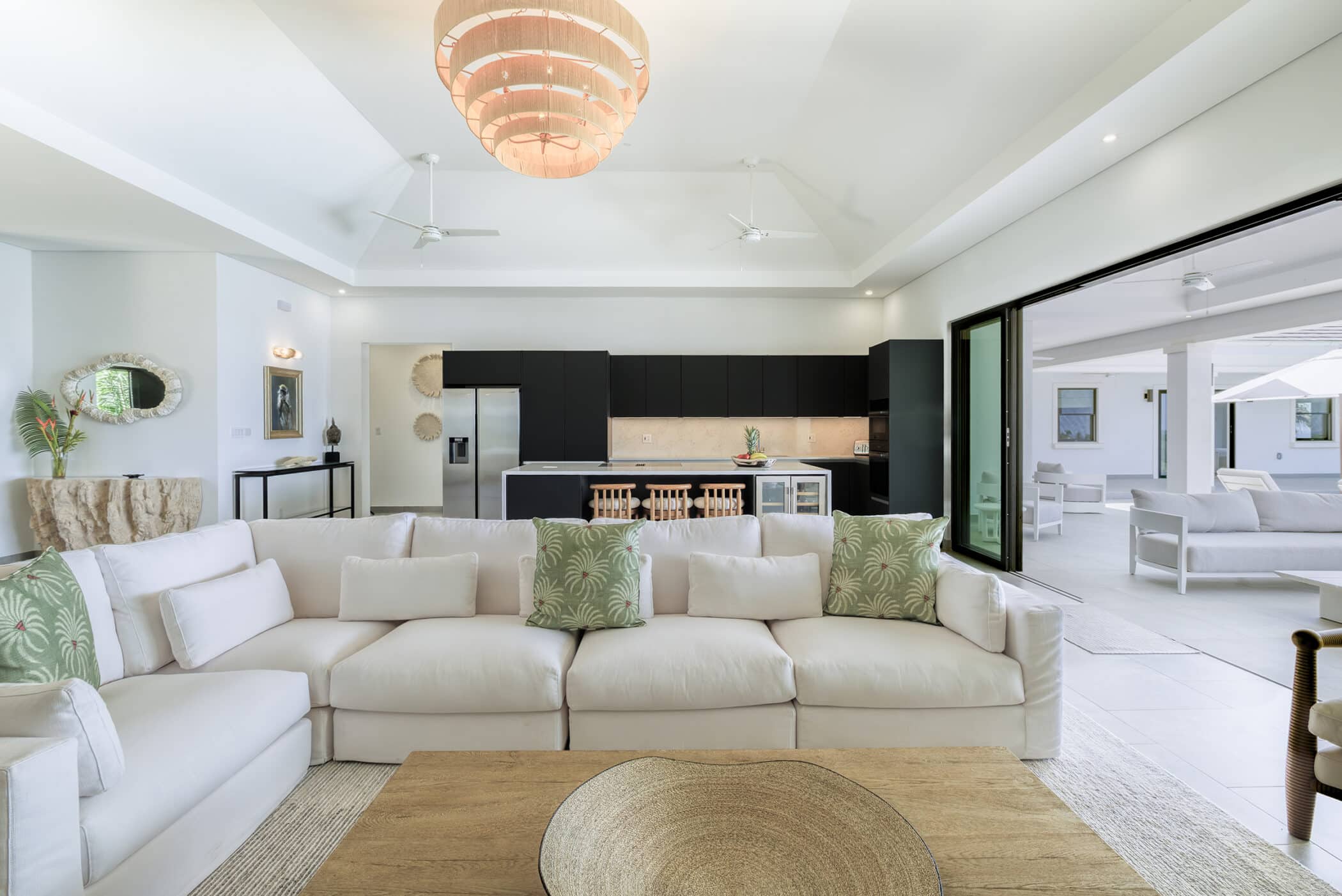 Luxury_Villa_Living_The_Fairways_Barbados34