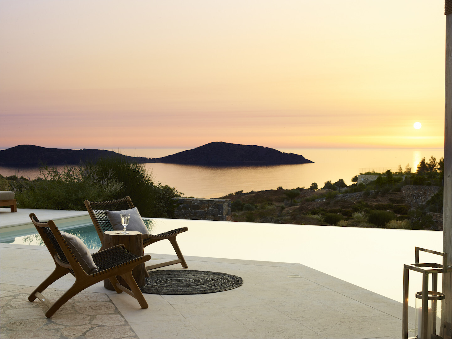 luxury-villa-living-ackles-estate-elounda-crete-4 luxury-villa-living-ackles-estate-elounda-crete-4