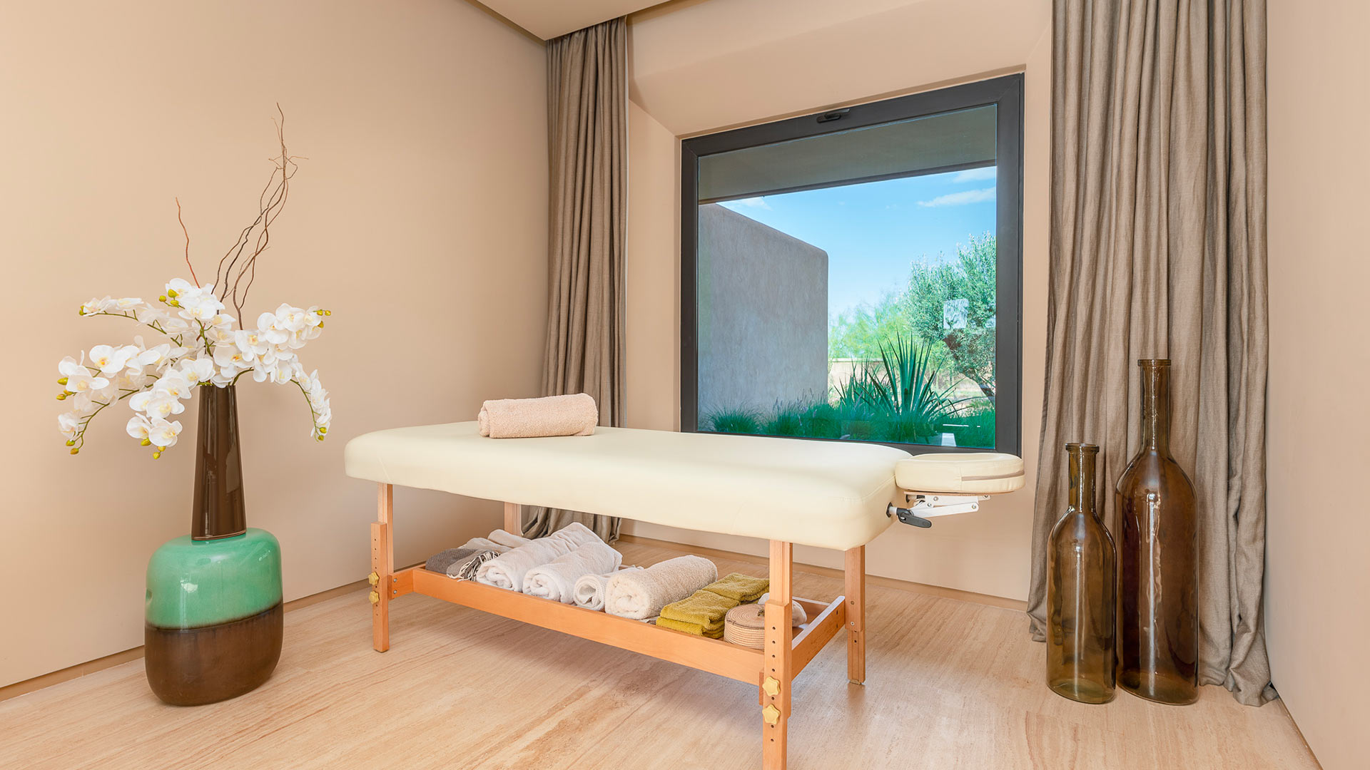 luxury-villa-living-villa-aderfi-marrakech-morocco-15