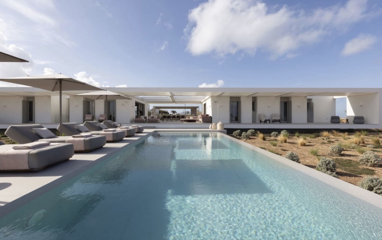 Luxury-Villa-Living-Villa-Alexakis-Paros-Greece-2 Luxury-Villa-Living-Villa-Alexakis-Paros-Greece-2