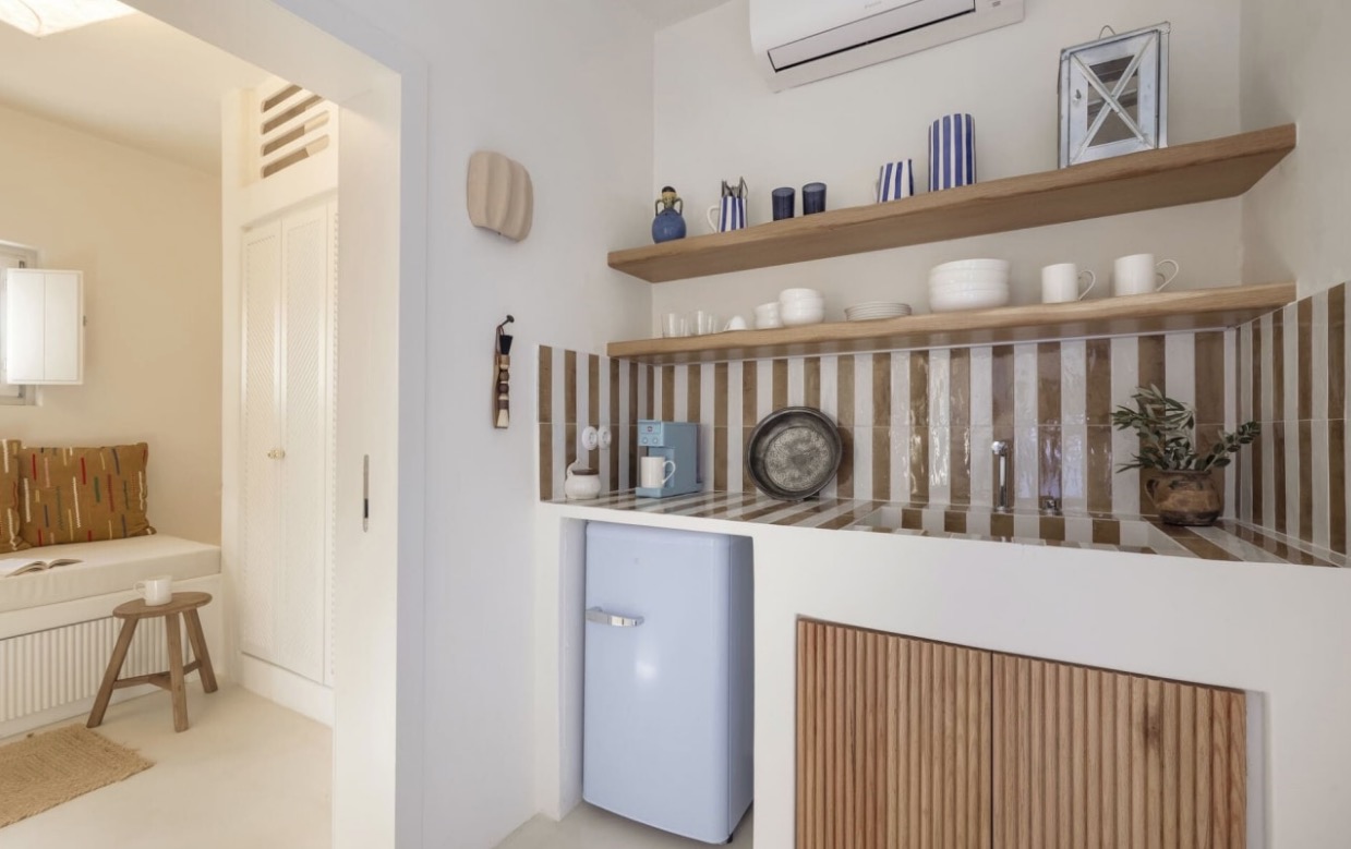 Luxury-Villa-Living-Villa-Christos-Antiparos-Greece-12