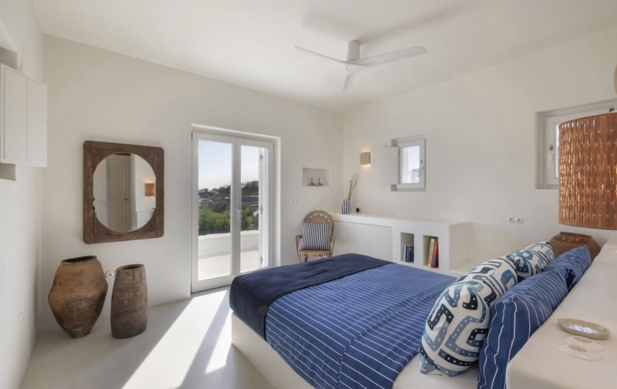 Luxury-Villa-Living-Villa-Christos-Antiparos-Greece-8