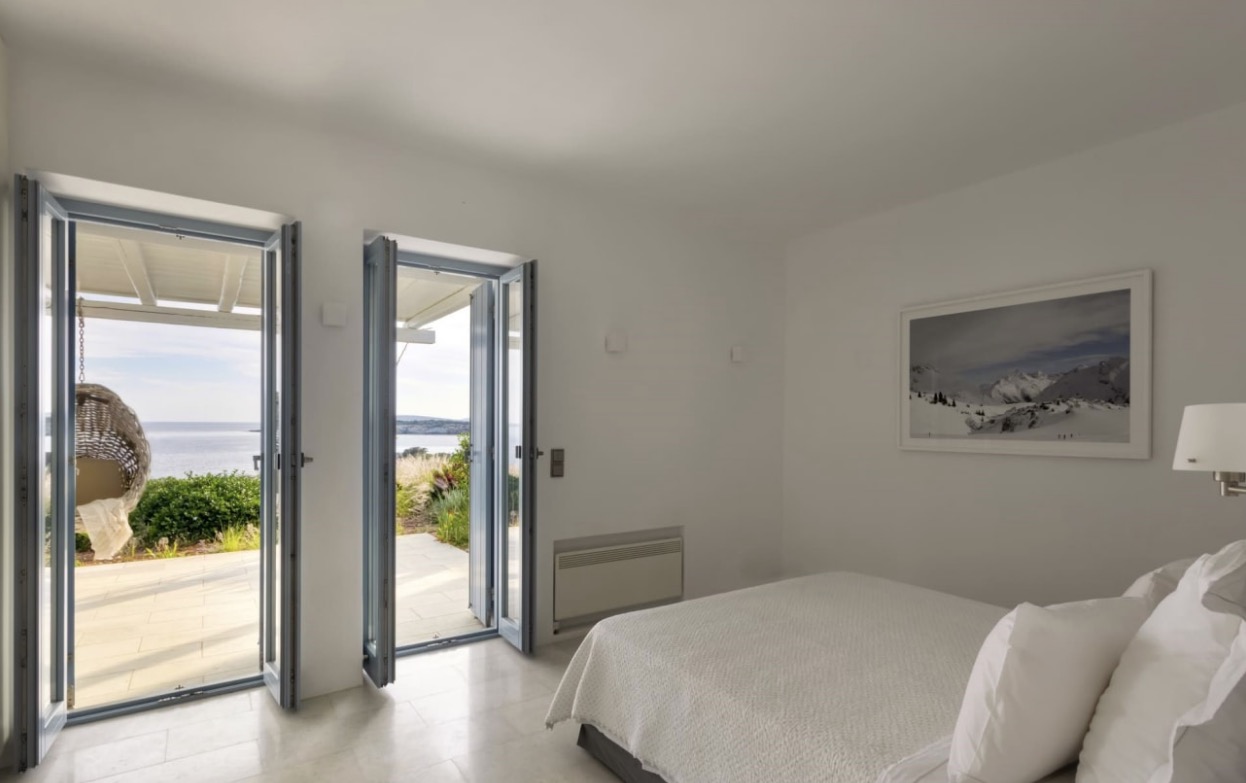 Luxury-Villa-Living-Villa-Ionnis-Paros-Greece-11