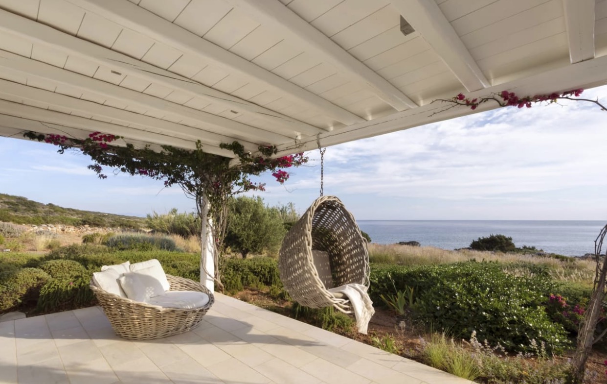 Luxury-Villa-Living-Villa-Ionnis-Paros-Greece-12