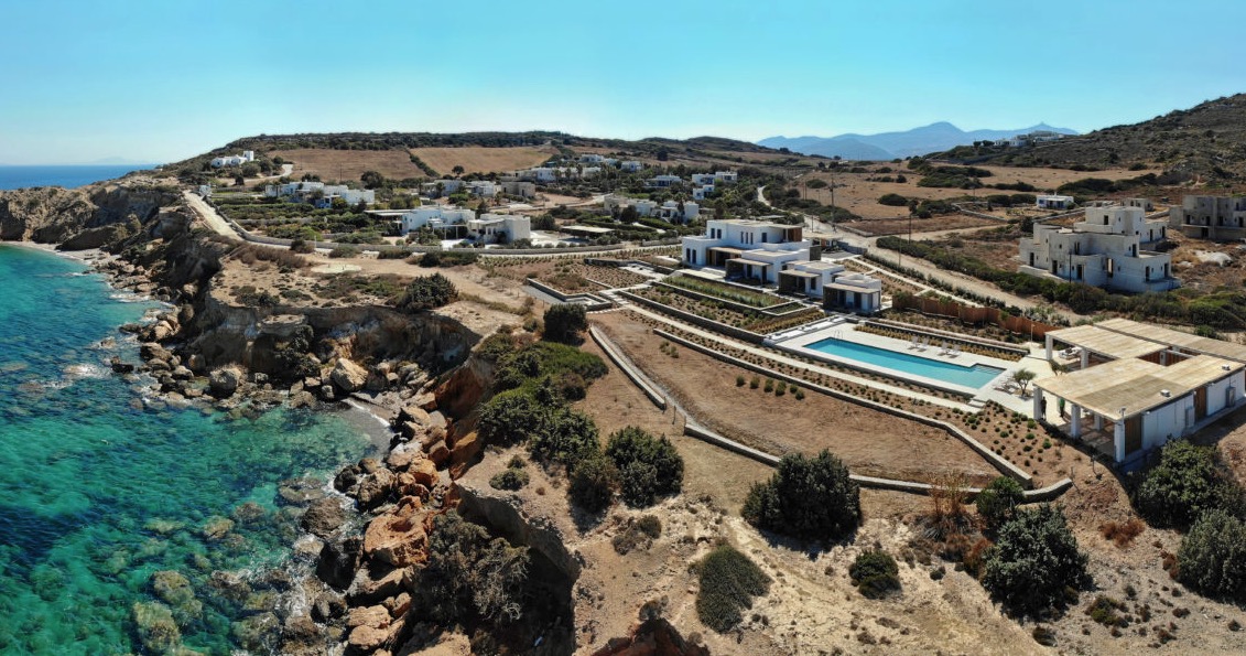 Luxury-Villa-Living-Villa-Mitten-Paros-Greece-19