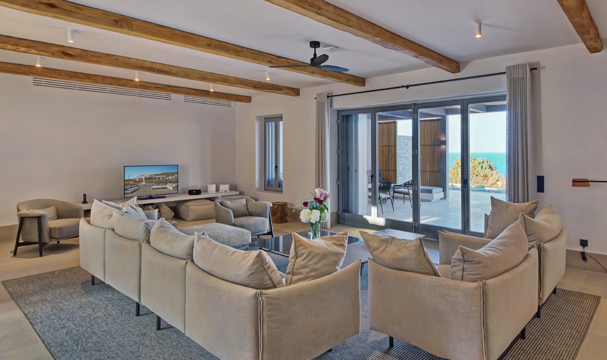 Luxury-Villa-Living-Villa-Mitten-Paros-Greece-7