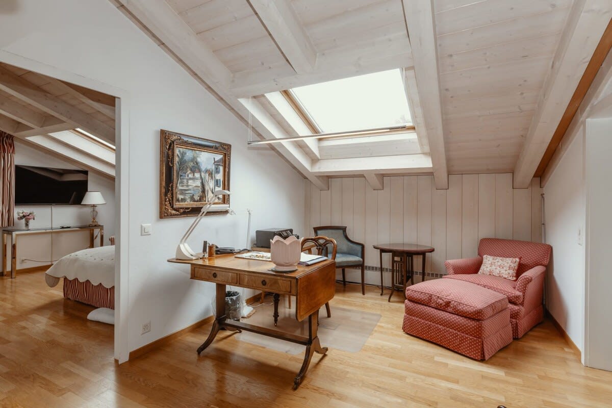 Luxury_Villa_Living_Chalet_Penthouse_Gstaad_Switzerland11