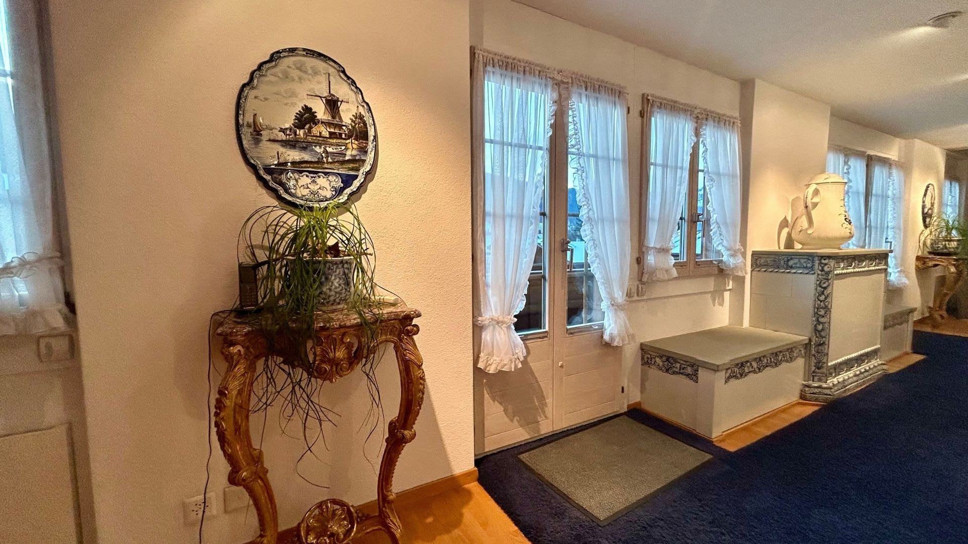 Luxury_Villa_Living_Chalet_Penthouse_Gstaad_Switzerland26