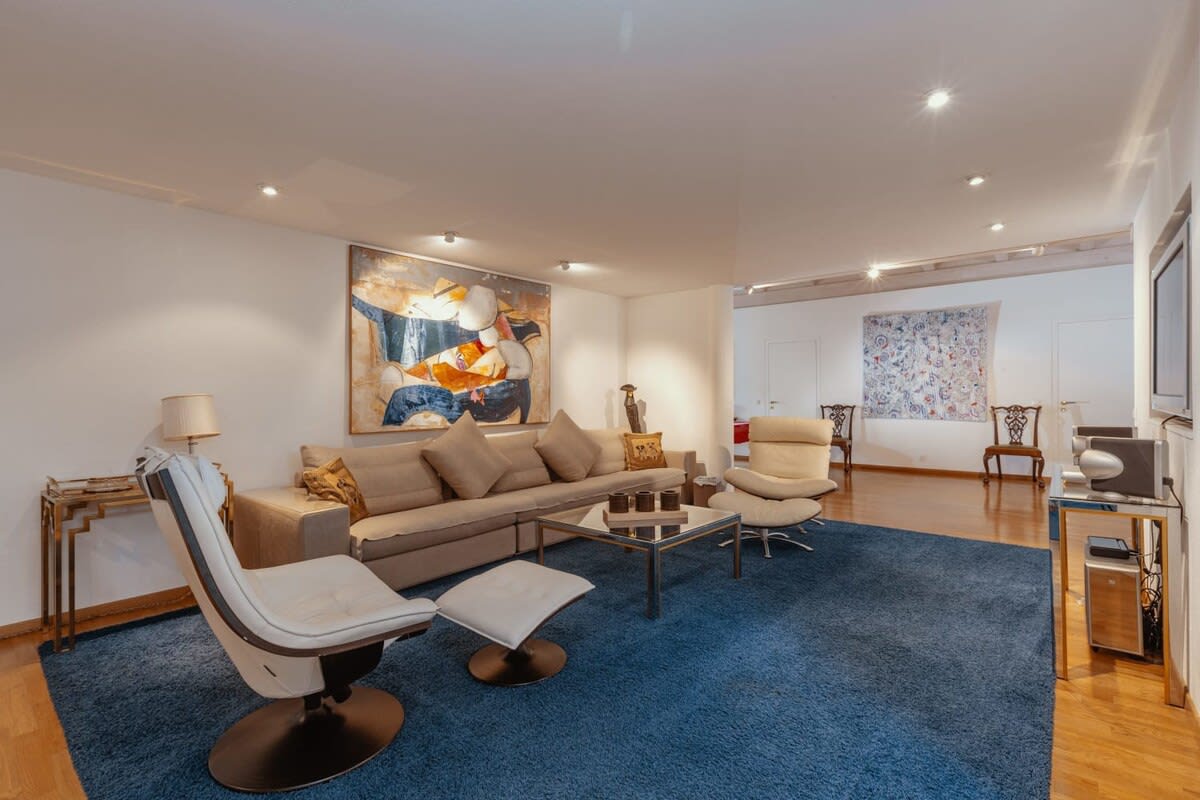 Luxury_Villa_Living_Chalet_Penthouse_Gstaad_Switzerland8