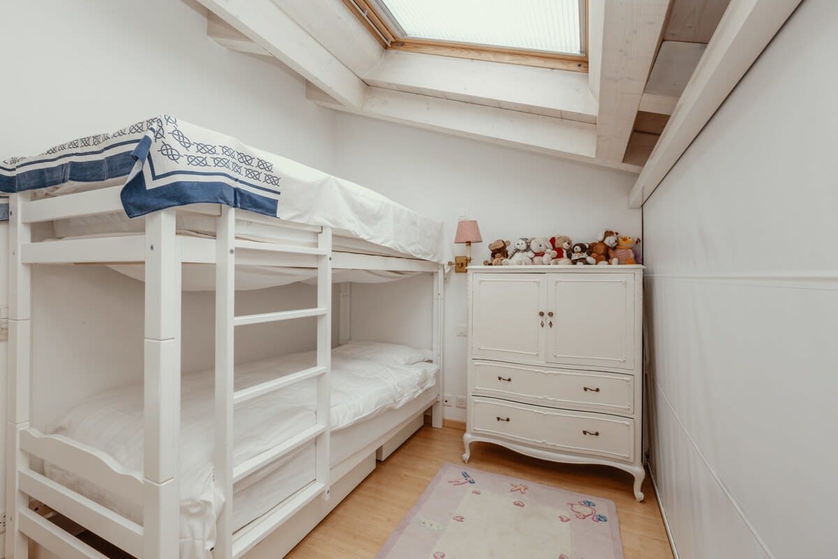 Luxury_Villa_Living_Chalet_Penthouse_Gstaad_Switzerland9