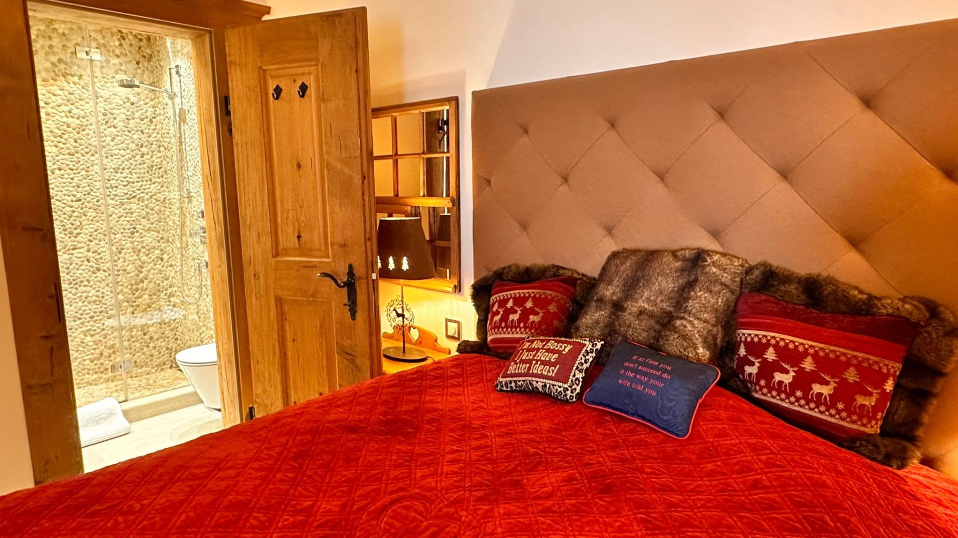 Luxury_Villa_Living_Chalet_Picturesque_Gstaad_Switzerland12 Luxury_Villa_Living_Chalet_Picturesque_Gstaad_Switzerland12