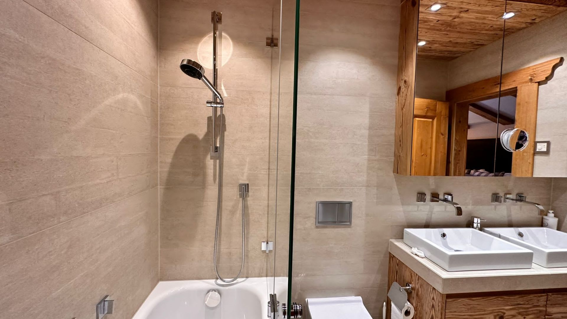 Luxury_Villa_Living_Chalet_Picturesque_Gstaad_Switzerland22 Luxury_Villa_Living_Chalet_Picturesque_Gstaad_Switzerland22