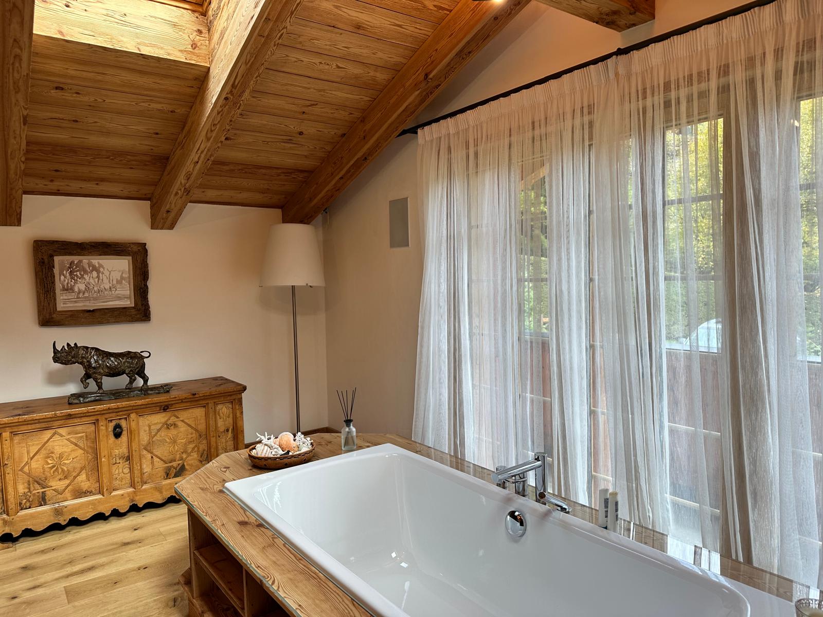 Luxury_Villa_Living_Chalet_Super_Gstaad_Switzerland30 Luxury_Villa_Living_Chalet_Super_Gstaad_Switzerland30