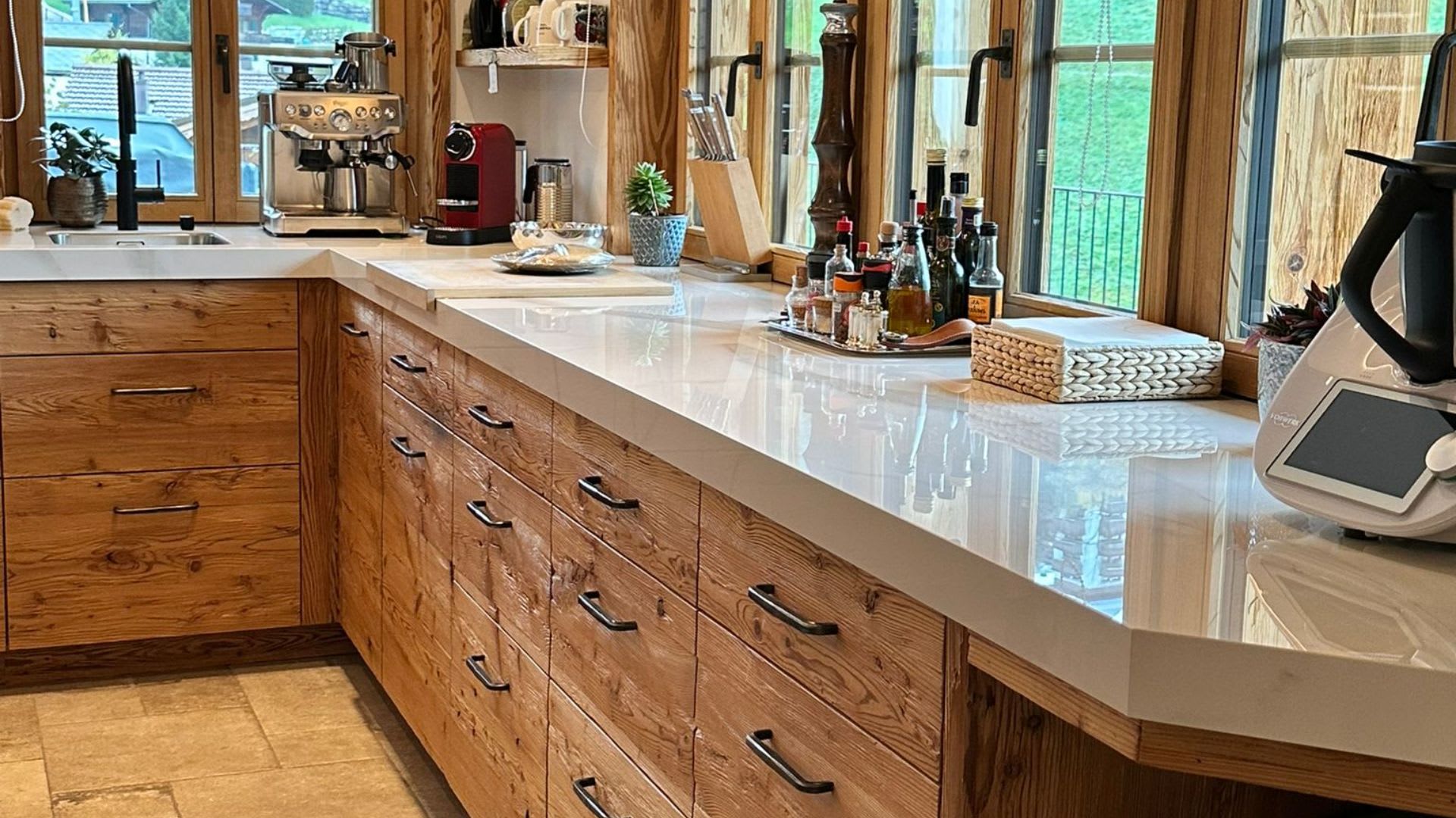 Luxury_Villa_Living_Chalet_Super_Gstaad_Switzerland34 Luxury_Villa_Living_Chalet_Super_Gstaad_Switzerland34