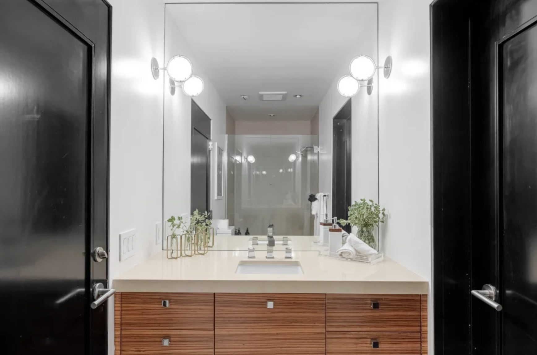 Luxury_Villa_Living_Los_Angeles_58_West_Hollywood13