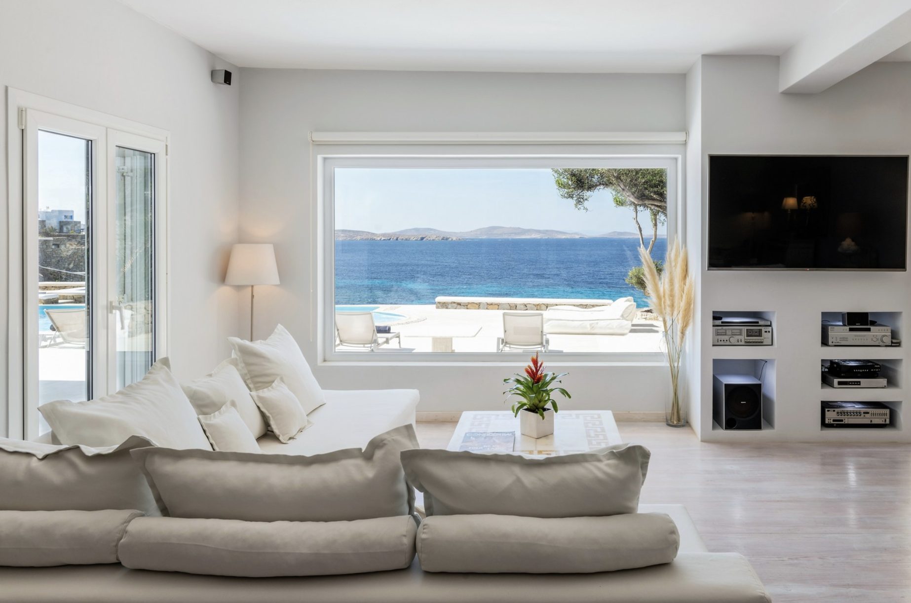 Luxury_Villa_Living_Villa_Manta_Mykonos_Greece17