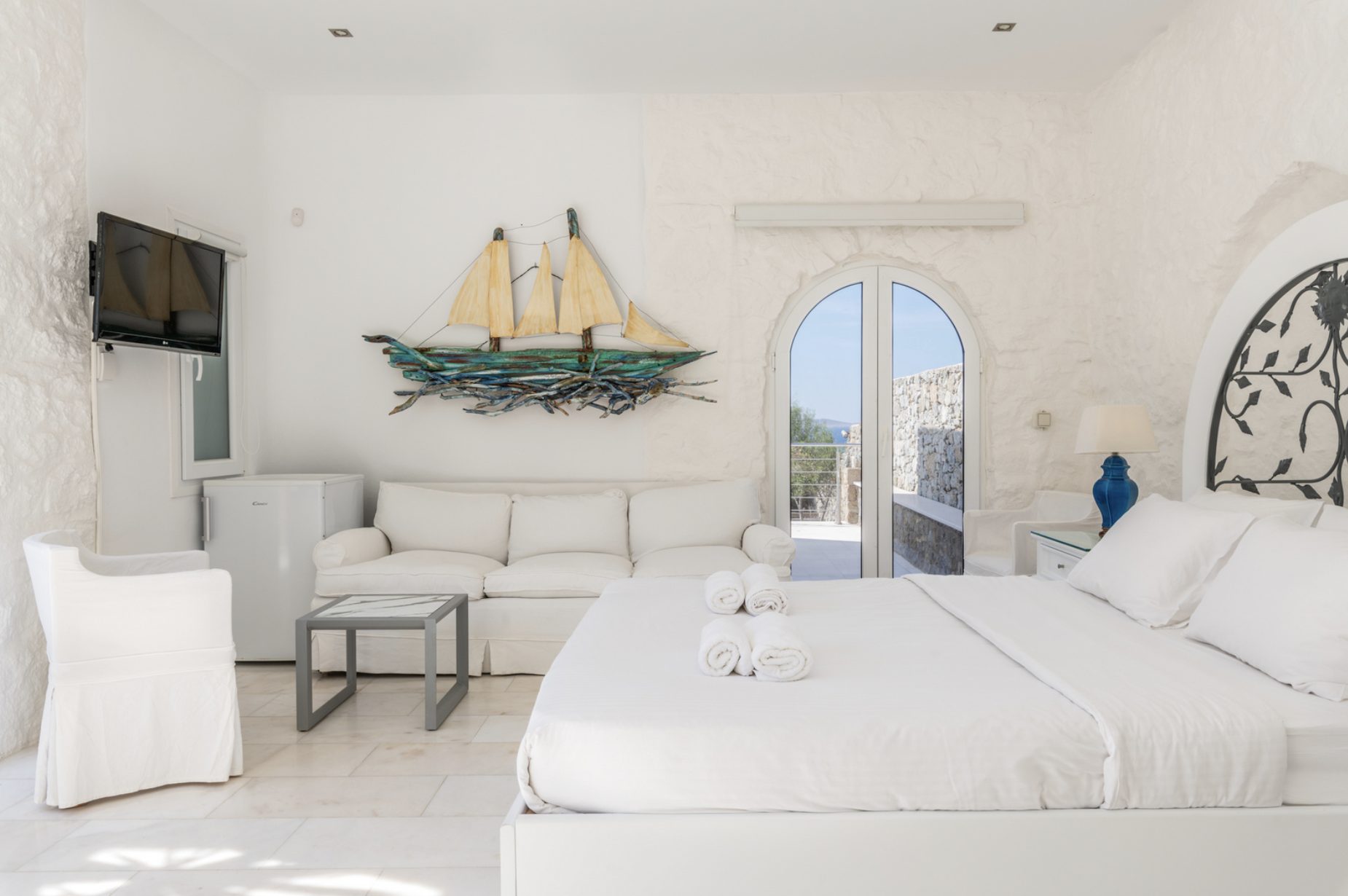 Luxury_Villa_Living_Villa_Manta_Mykonos_Greece3
