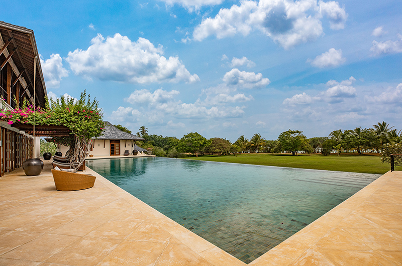 Luxury_Villa_Living_Villa_Ranawara_Sri_Lanka14 Ranawara Villa Pool