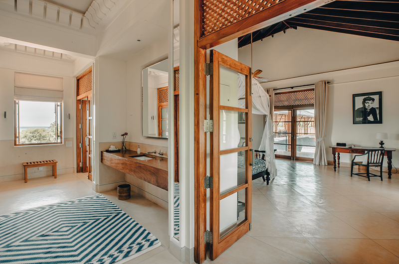 Luxury_Villa_Living_Villa_Ranawara_Sri_Lanka18 Ranawara Villa Bathroom And Bedroom View