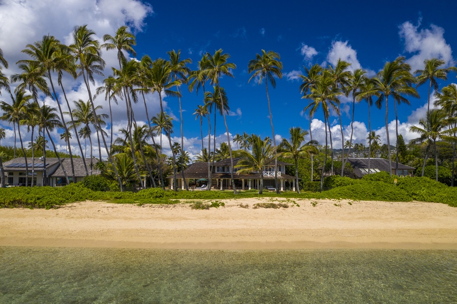 luxury-villa-living-kahala-house-honolulu-oahu-hawaii-25 luxury-villa-living-kahala-house-honolulu-oahu-hawaii-25