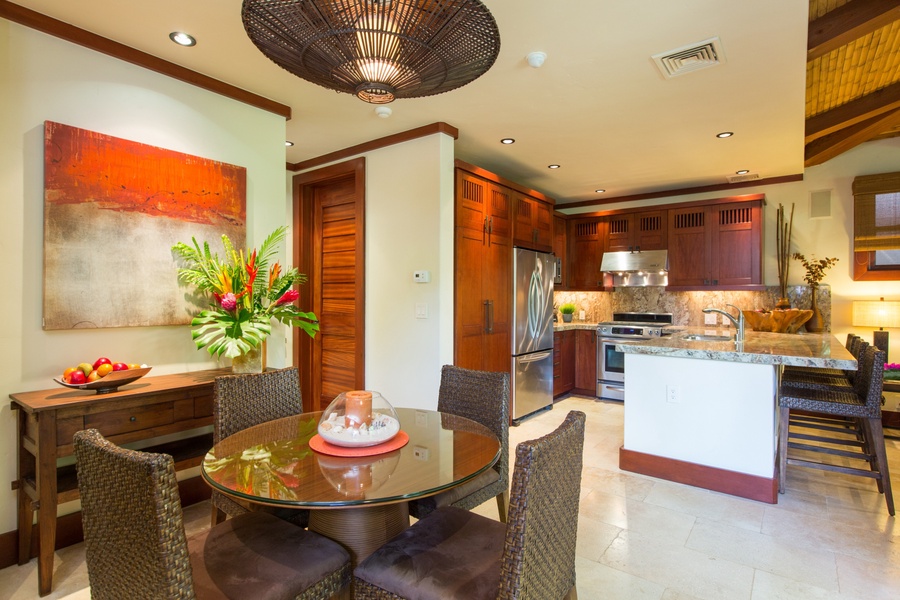 luxury-villa-living-villa-banyan-honolulu-oahu-hawaii-25 luxury-villa-living-villa-banyan-honolulu-oahu-hawaii-25