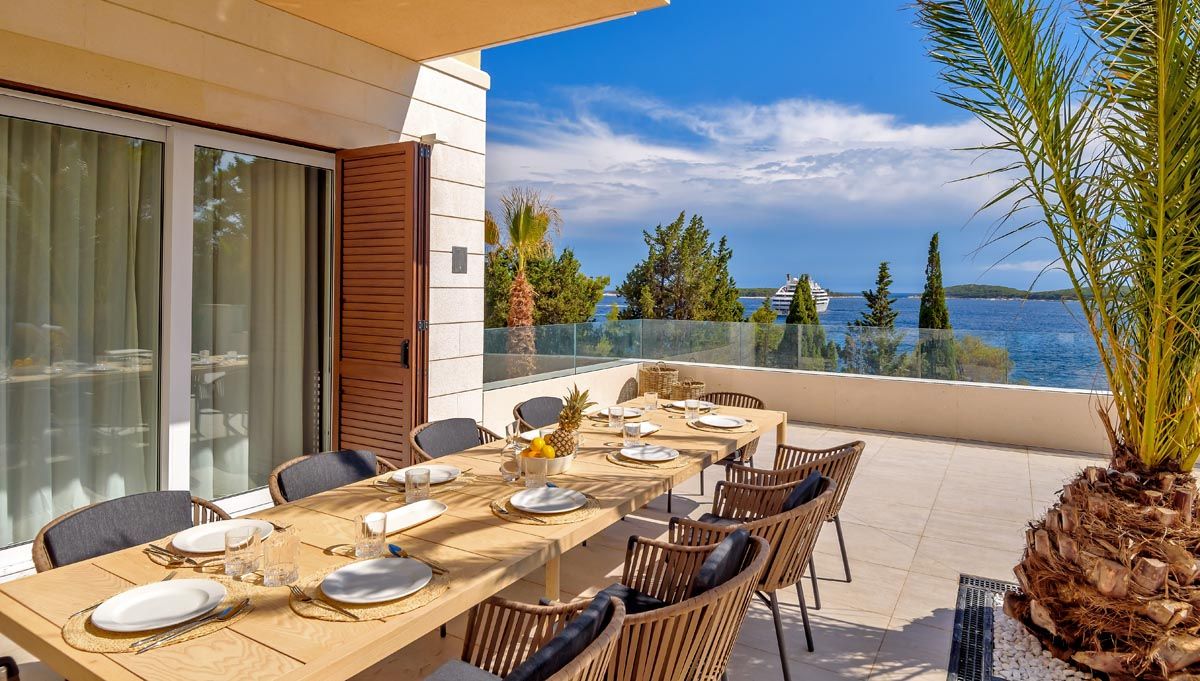 luxury-villa-living-villa-comosa-hvar-croatia-4