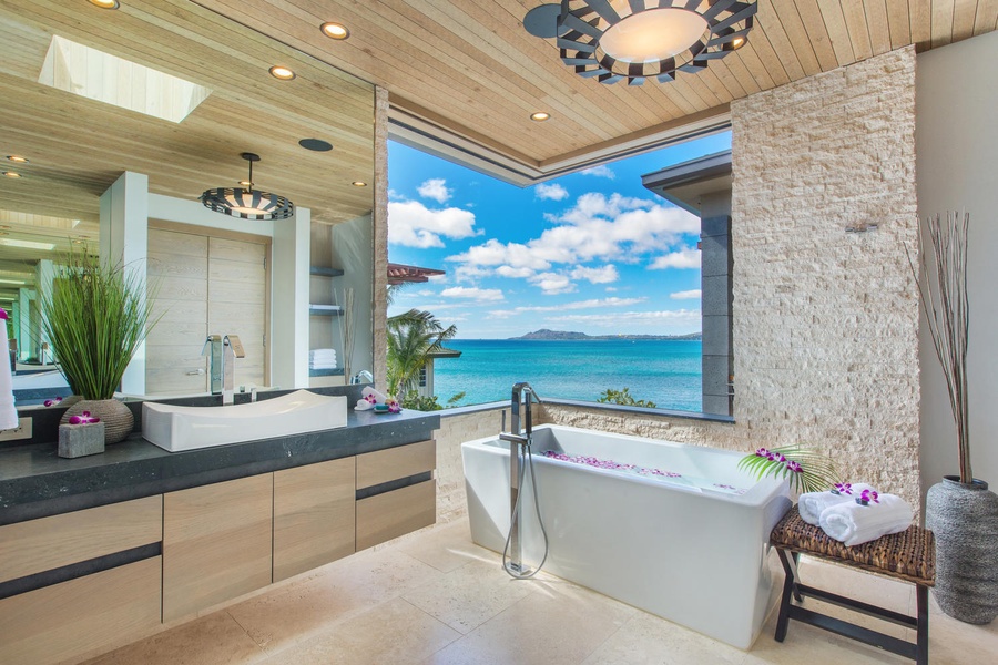 luxury-villa-living-villa-oceanus-honolulu-oahu-hawaii-11 luxury-villa-living-villa-oceanus-honolulu-oahu-hawaii-11