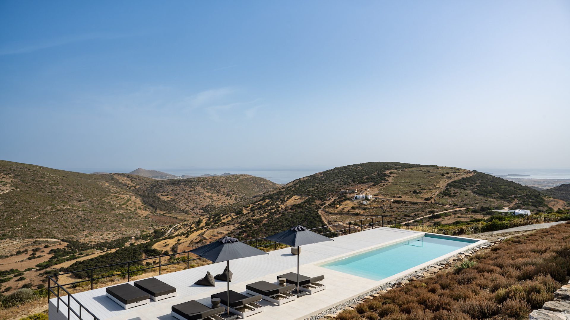 luxury-villa-living-villa-pagurus-paros-greece-1 luxury-villa-living-villa-pagurus-paros-greece-1