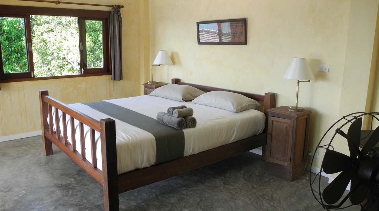 Luxury-Villa-Living-Lord-Jim-Retreat-Thailand-8