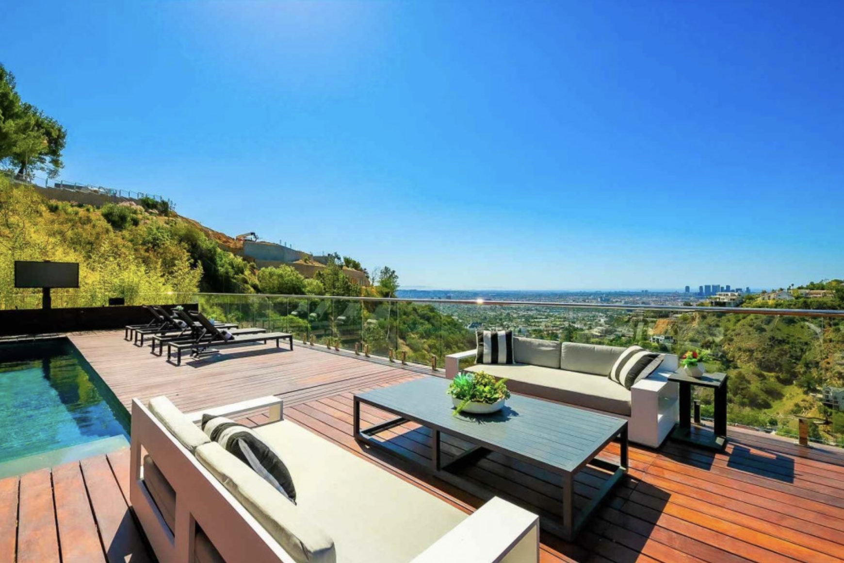 Luxury_Villa_Living_Hollywood_Hills_8_Los_Angeles18