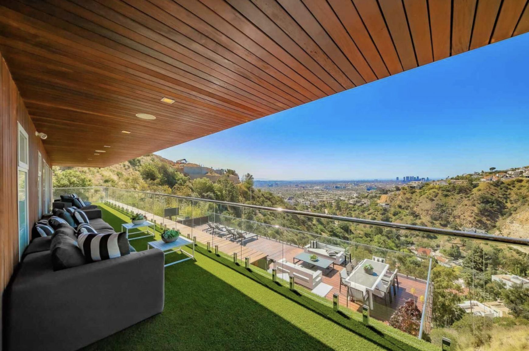Luxury_Villa_Living_Hollywood_Hills_8_Los_Angeles24