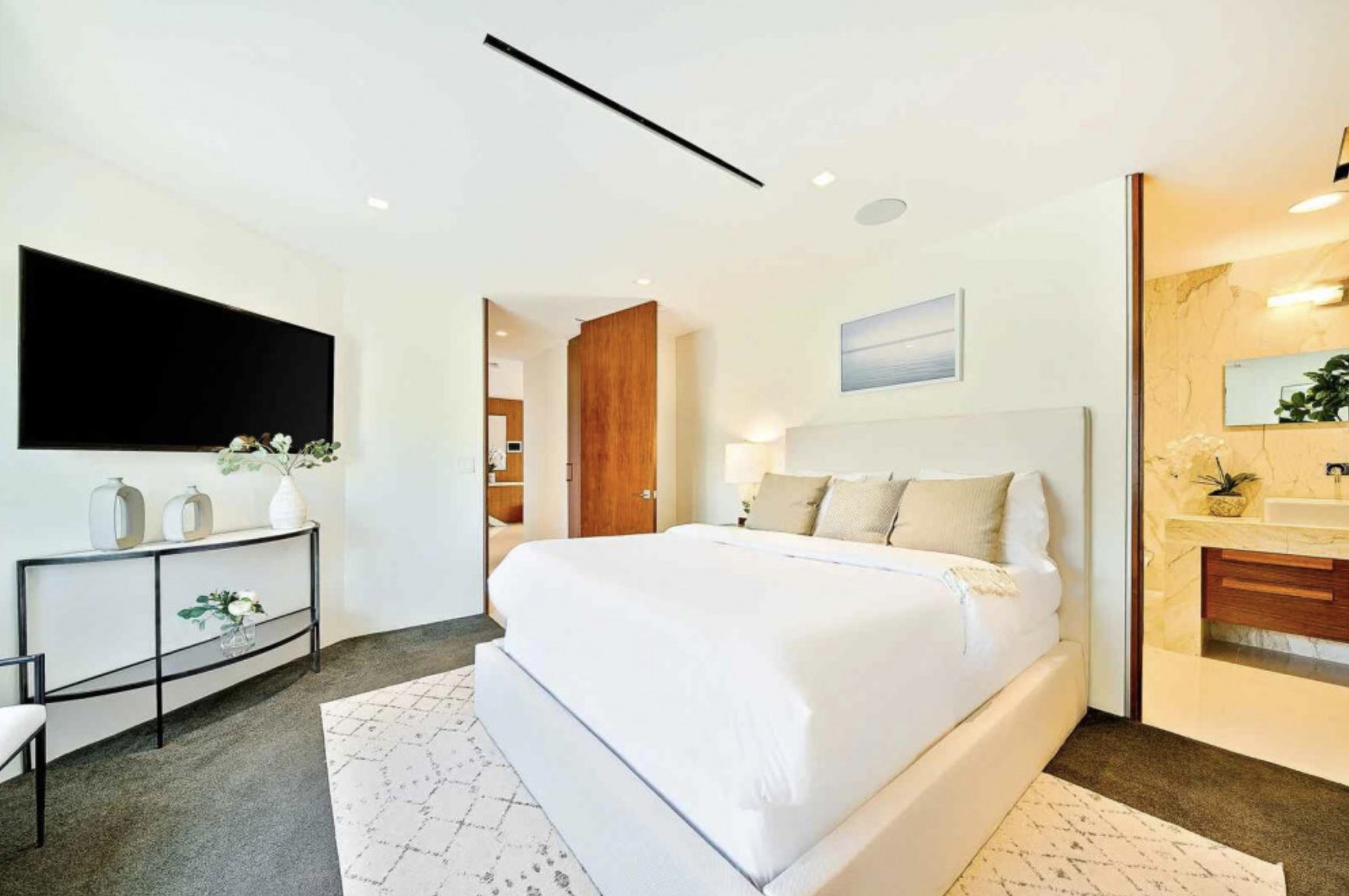 Luxury_Villa_Living_Hollywood_Hills_8_Los_Angeles37