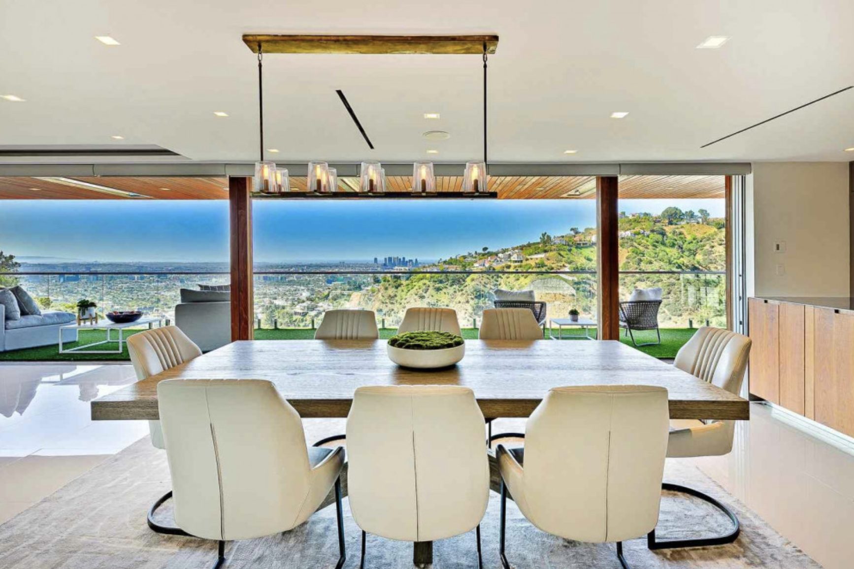 Luxury_Villa_Living_Hollywood_Hills_8_Los_Angeles45